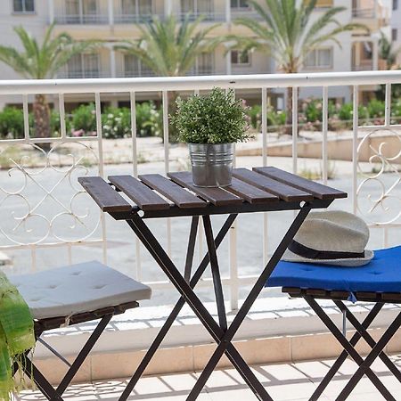 Paphos Love Nest Apartment ภายนอก รูปภาพ